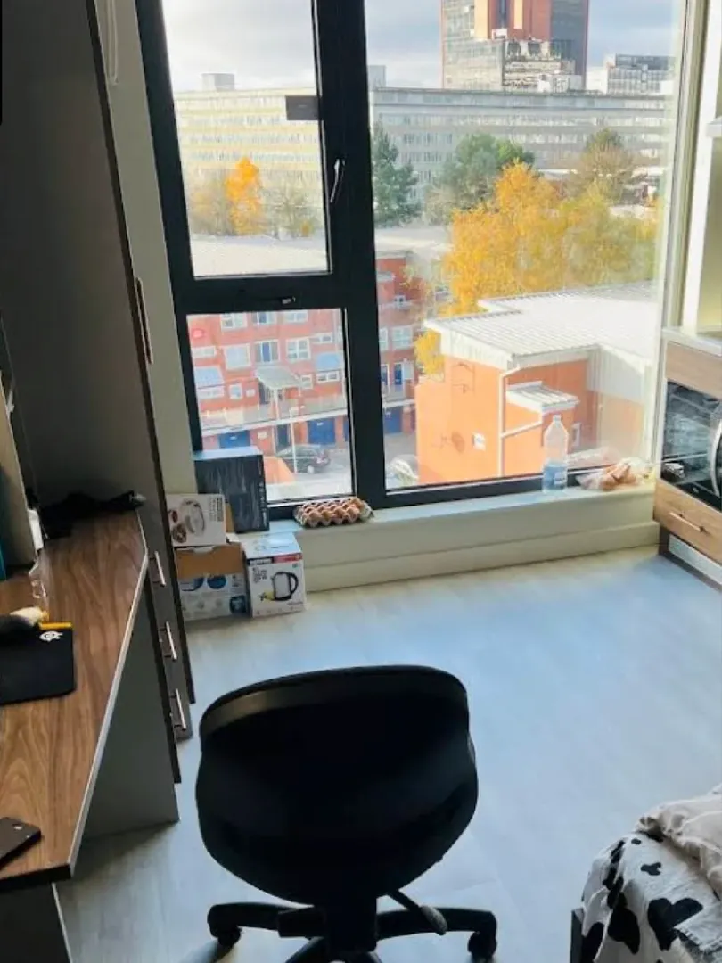 🇬🇧伯明罕住進落地窗studio~