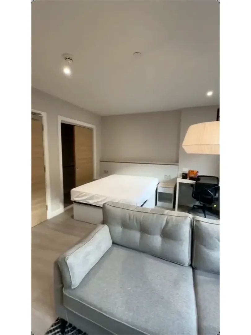 愛丁堡莫雷校區北邊的studio出租帶包bills