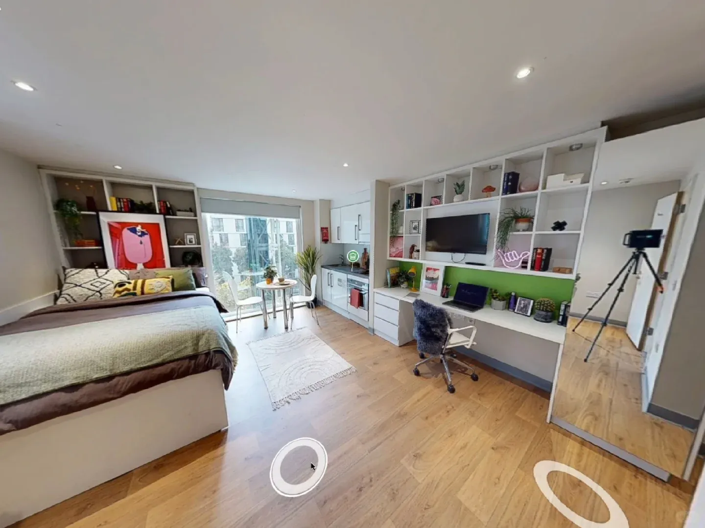 🏠【倫敦帶大落地窗 空調的studio】🏠