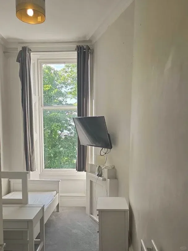 🇬🇧近王子街，愛丁堡轉其中一間～
