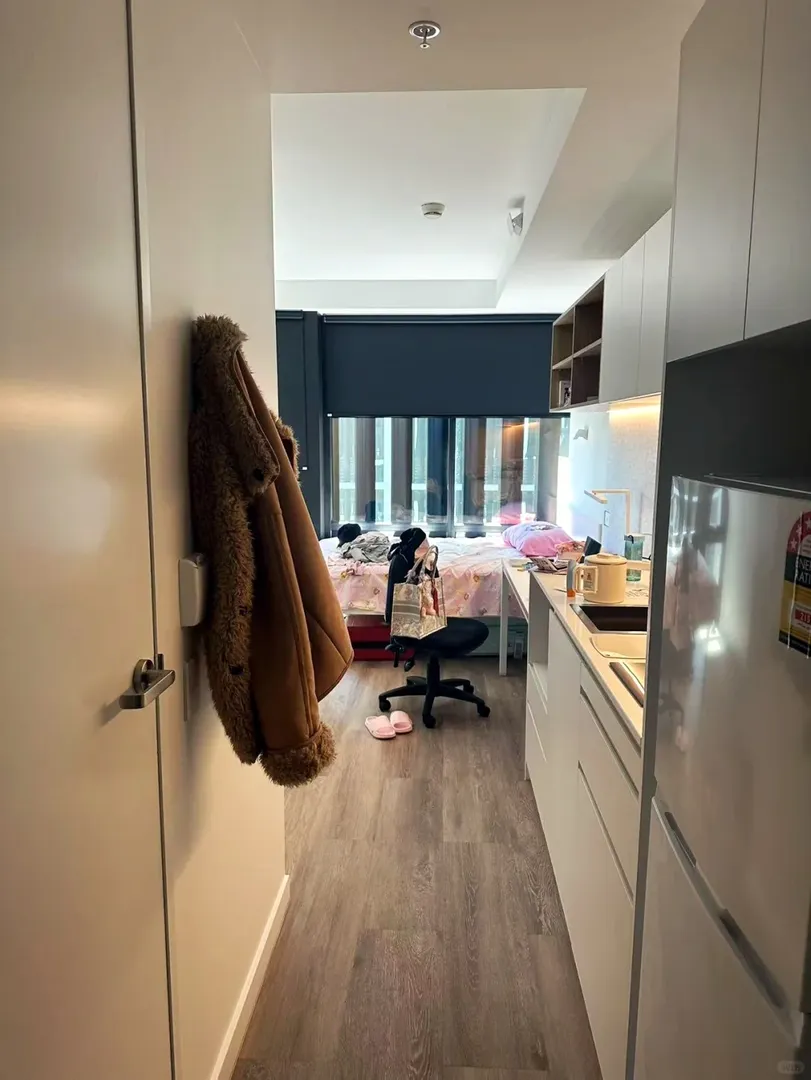 雪梨S2閉眼入，窮學生花小💰住乾淨studio