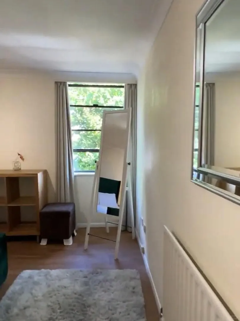 ?倫敦paddington，全包住宅租房！