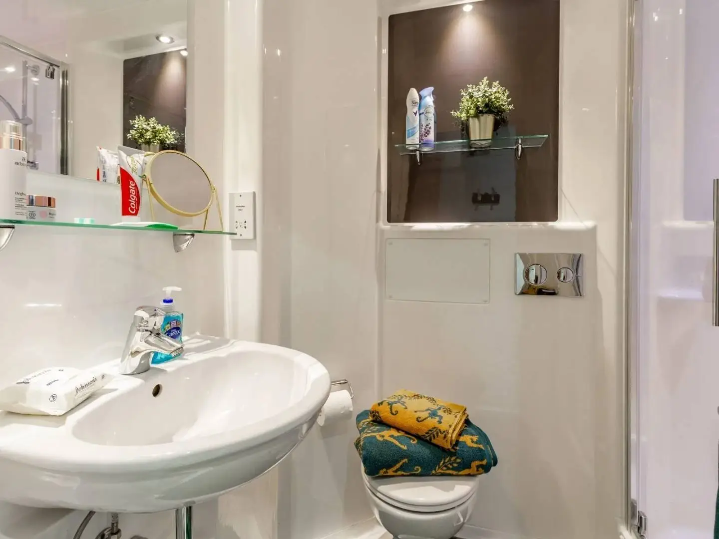 埃克塞特大學附近ensuite