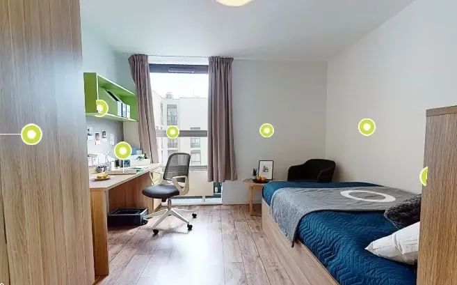 倫敦這個300出頭的studio是來報恩的吧