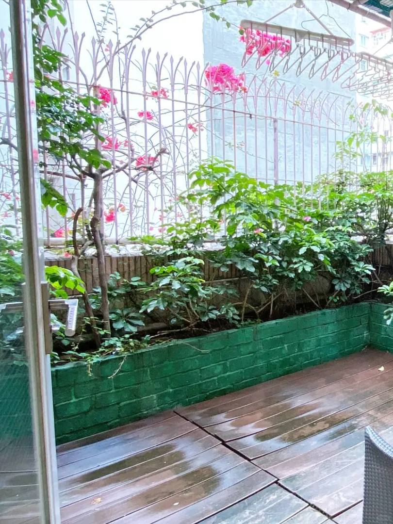 香港留學租房｜旺角附近帶小花園的公寓