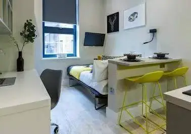 轉倫敦300多胖包bill的studio