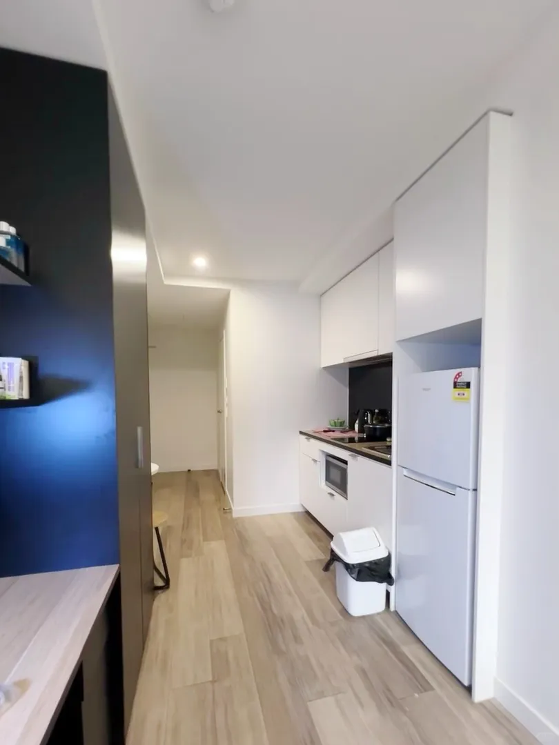 270m到RMIT｜全包bill、有空調的studio