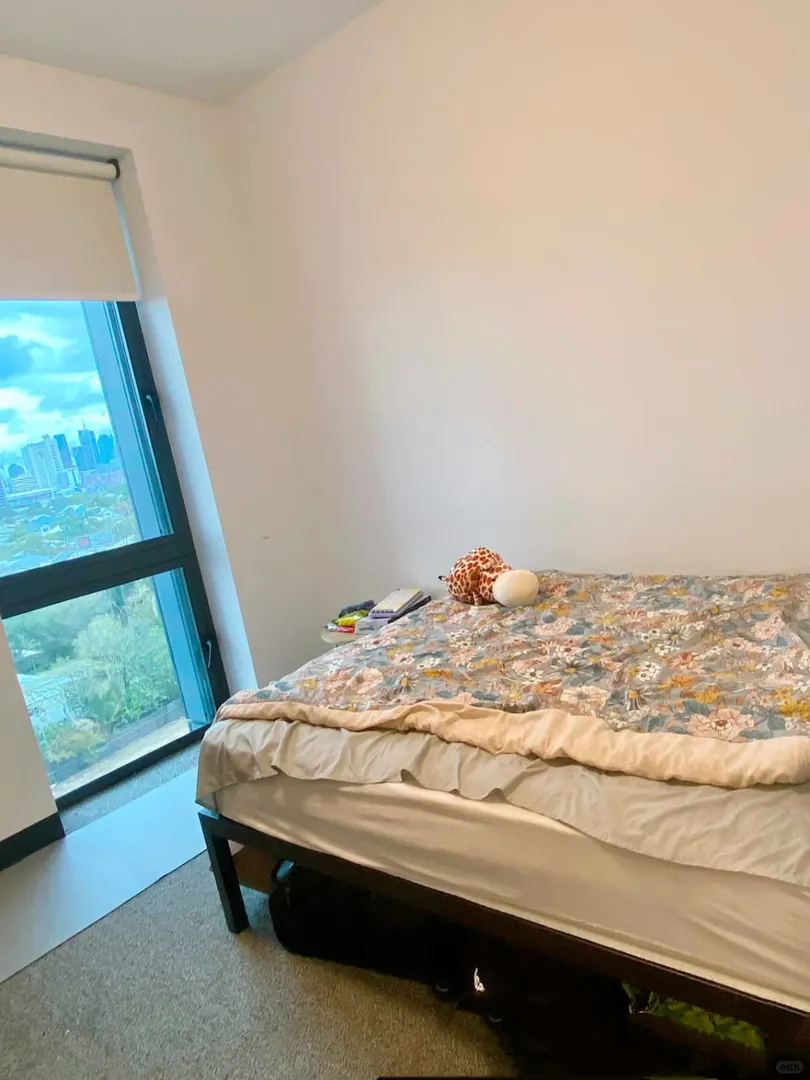 轉25s2布里斯班studio，包bill近學校