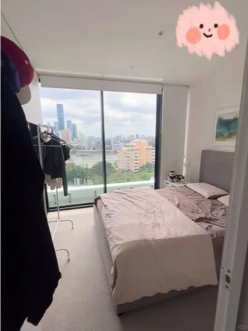 布里斯班6🈷️2b2b幫同學蹲室友搭子