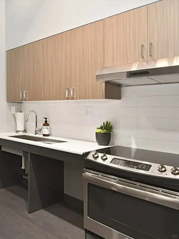 🏡西雅圖羅斯福路公寓｜全食超市+屋頂露台