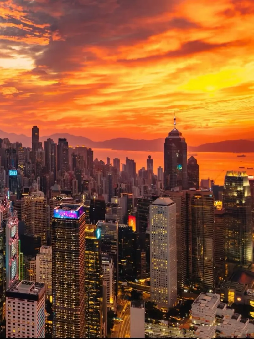 不同的身份地位和收入決定了你對香港的看法