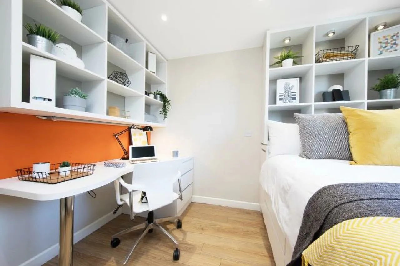 Aldgate🏠學生公寓來啦，17分鐘到達KCL