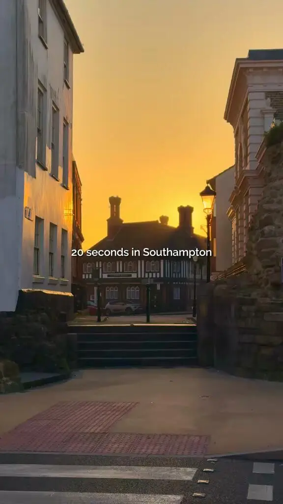 20秒詮釋🇬🇧南…Southampton的美