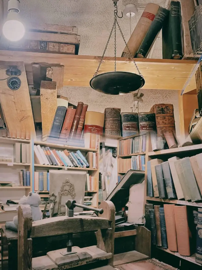 🇬🇧愛丁堡｜📖Armchair Books