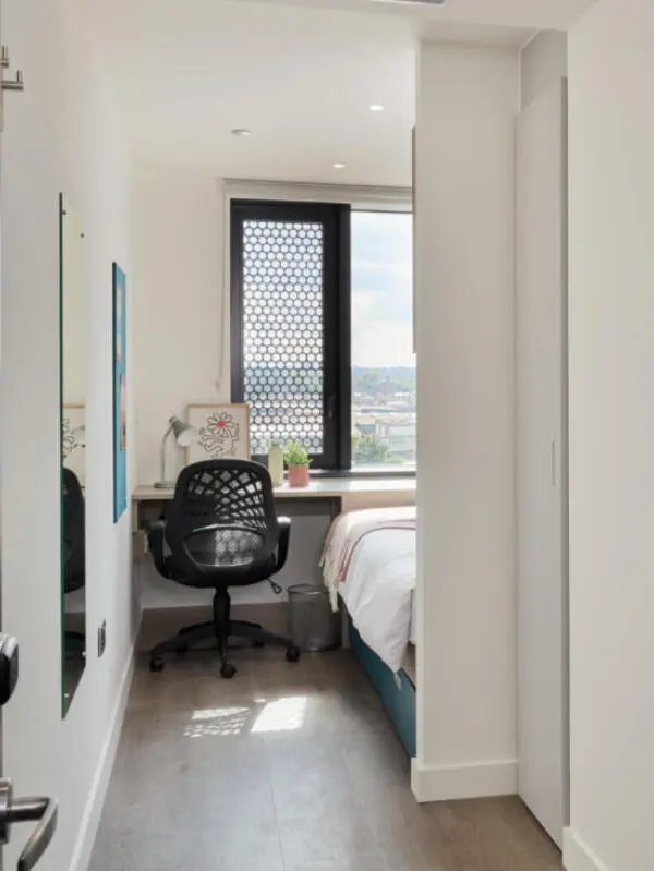 倫敦租房 | 三百多 泰晤士河畔帶空調room！