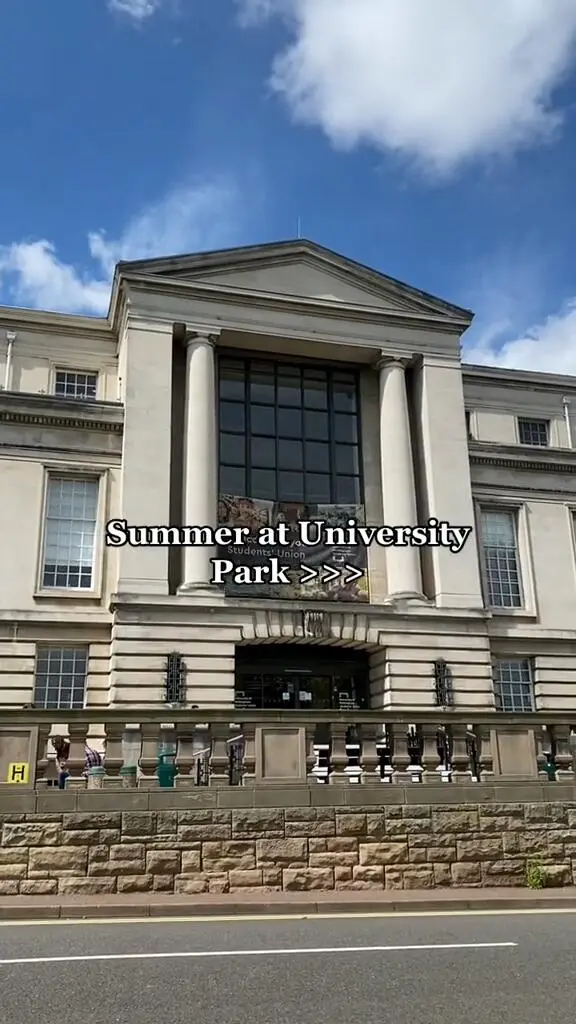 來看看夏天的諾丁漢大學