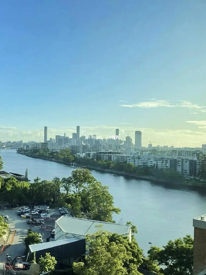 布里斯班｜7月轉租一間河景房studio