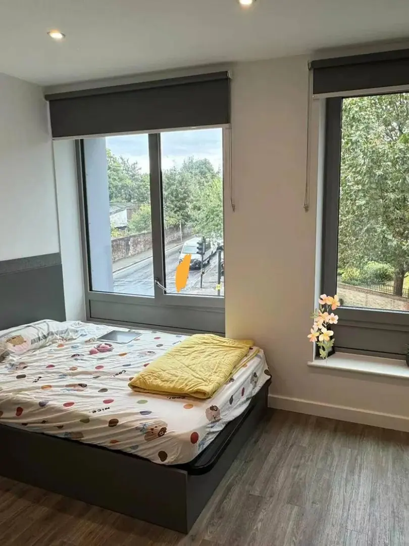 倫敦漂亮的studio 🥹骨折轉～