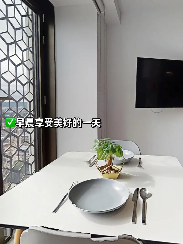 利茲撿漏🔥｜風景敲好的高層studio🏠
