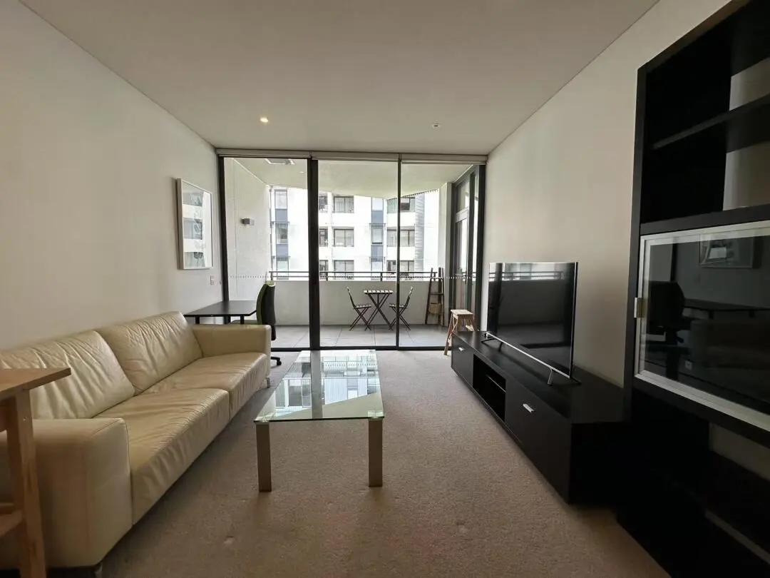 5月就可以住的舒適1b讓出啦近Glebe