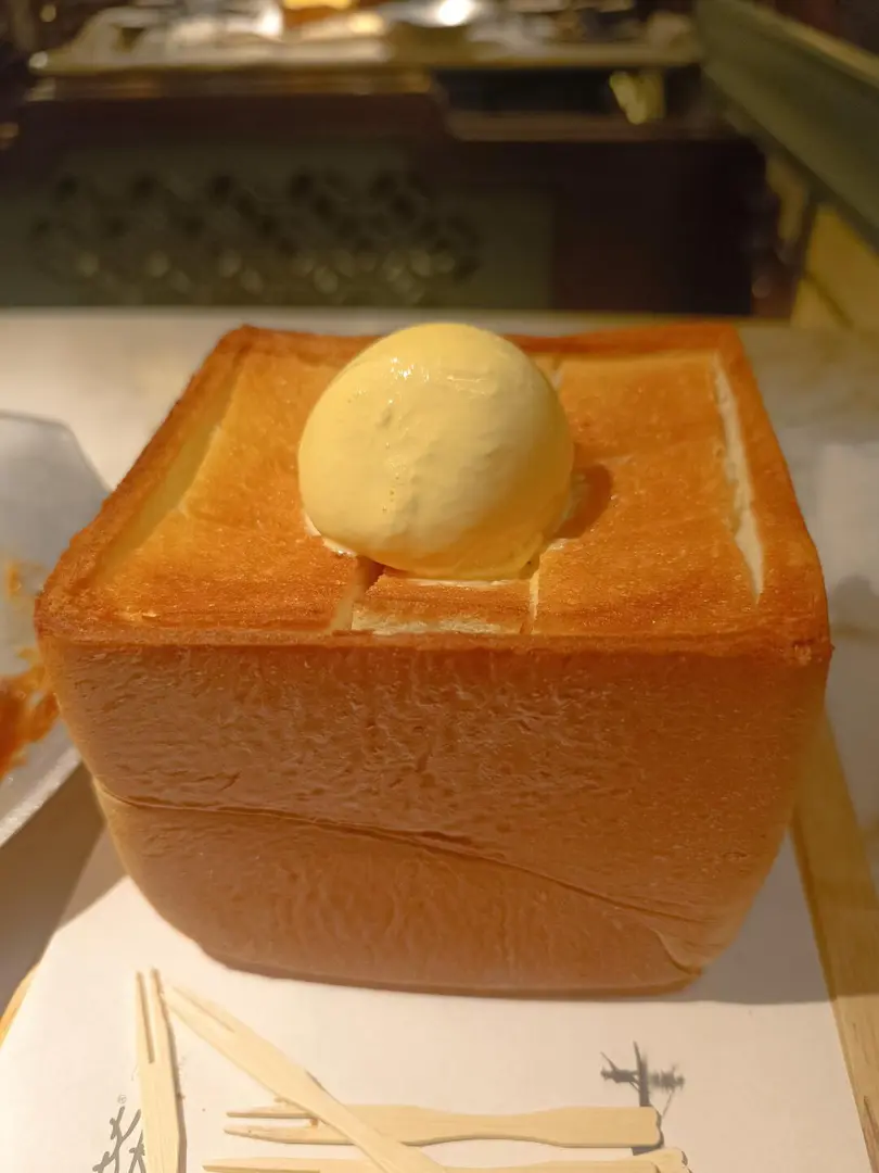 來香港怎麼能不吃美食呢🍽️