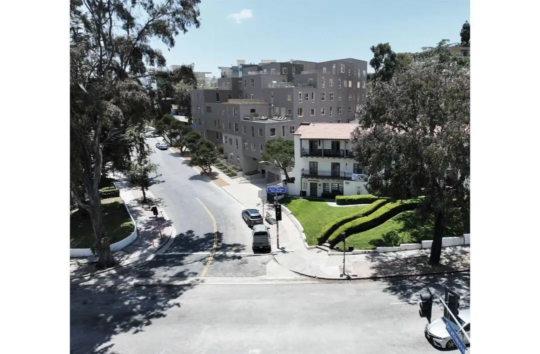 UCLA住宿｜步行7分鐘到學校
