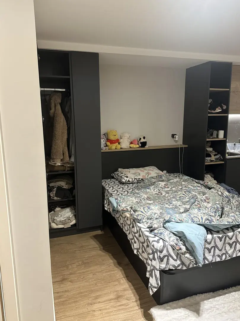 愛丁堡留學就住能走路上學的studio叭～