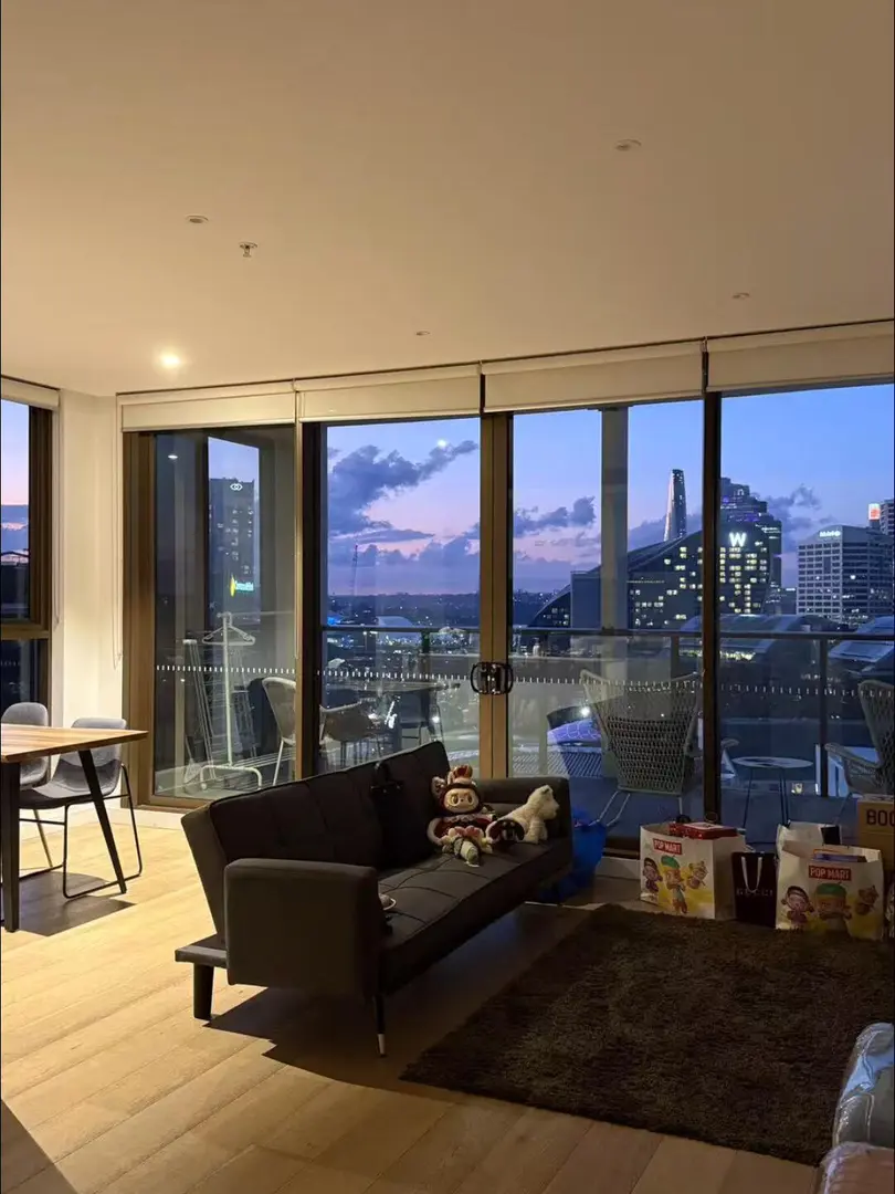 雪梨達令港高層落地city view｜2B2B公寓