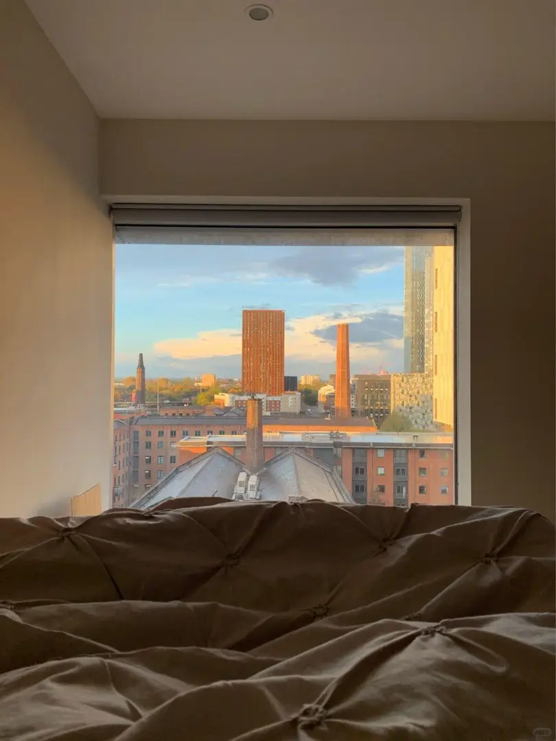 曼大高層studio，坐看晨曦晚霞🥰！