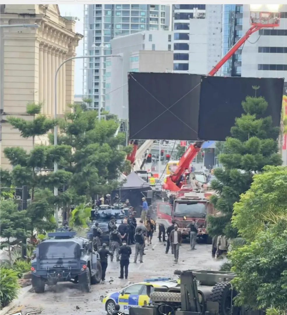 布村city拍上好萊塢大片了！