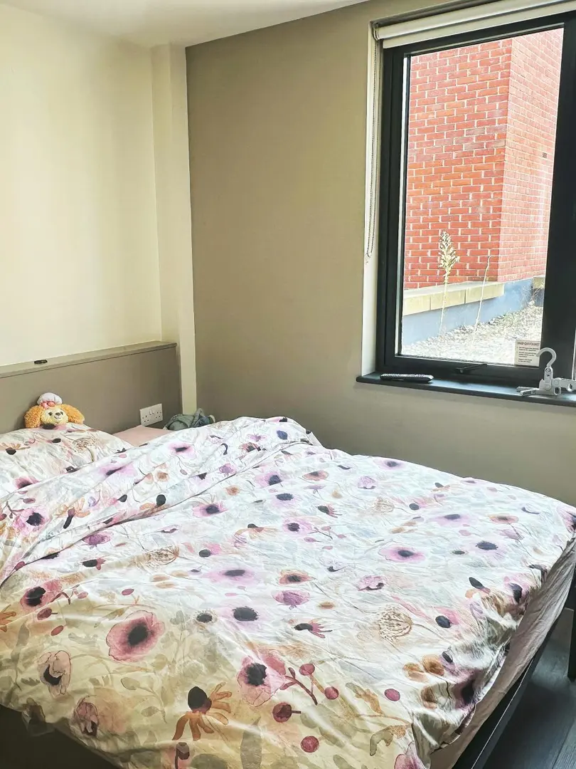 普通留學家庭在利茲住上studio 價格還不高