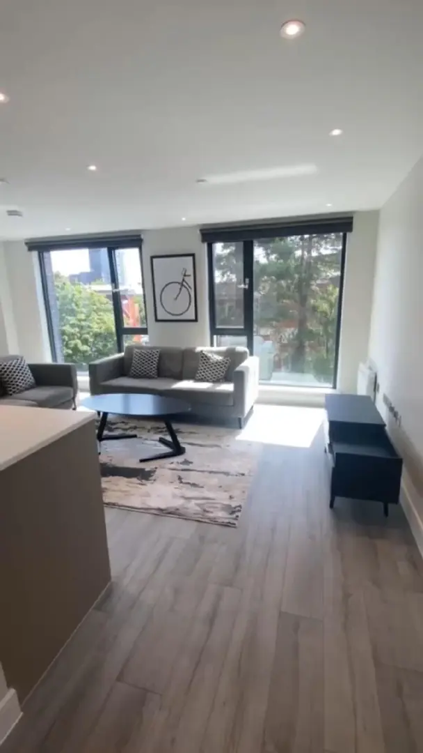 🇬🇧｜不是吧寶寶！你在伯明罕住的這麼好？