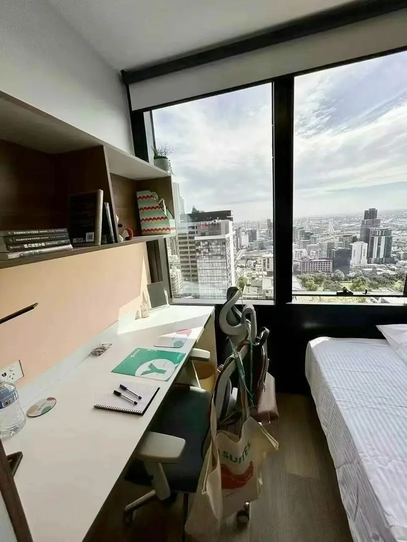 幫我墨爾本的房東找下一任租客，是studio～