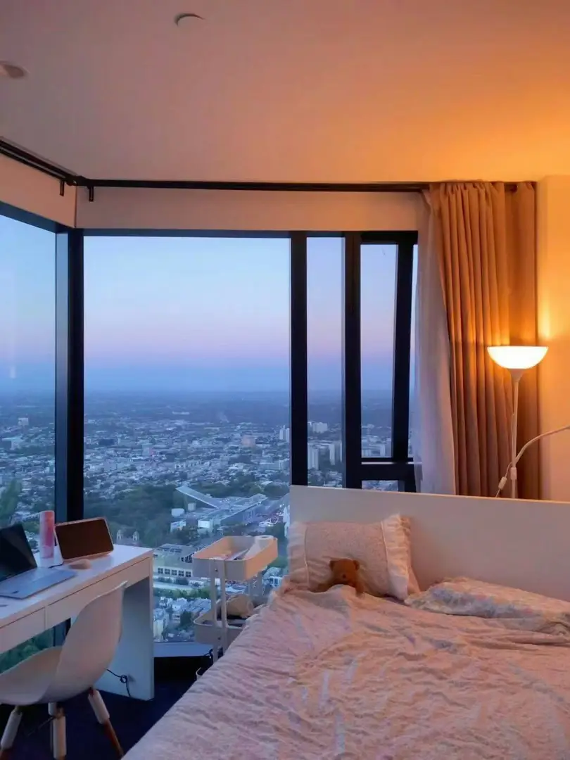 墨爾本租房🏙️落地窗沖！
