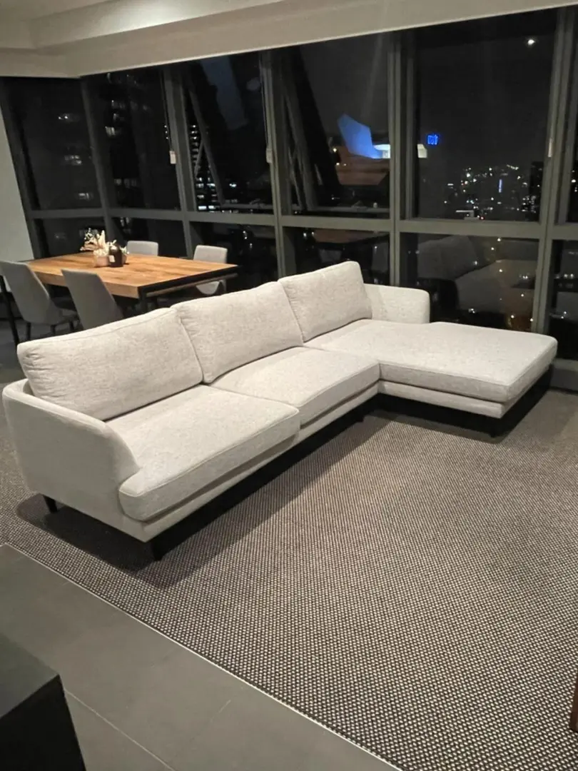 布里斯班畢業轉租 高層view！！