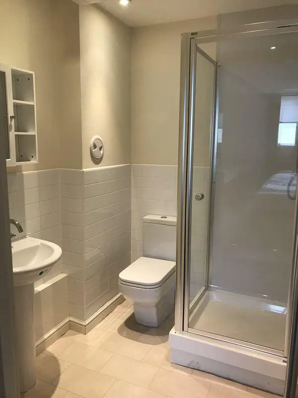 轉租Flat to rent Glasgow West End G11
