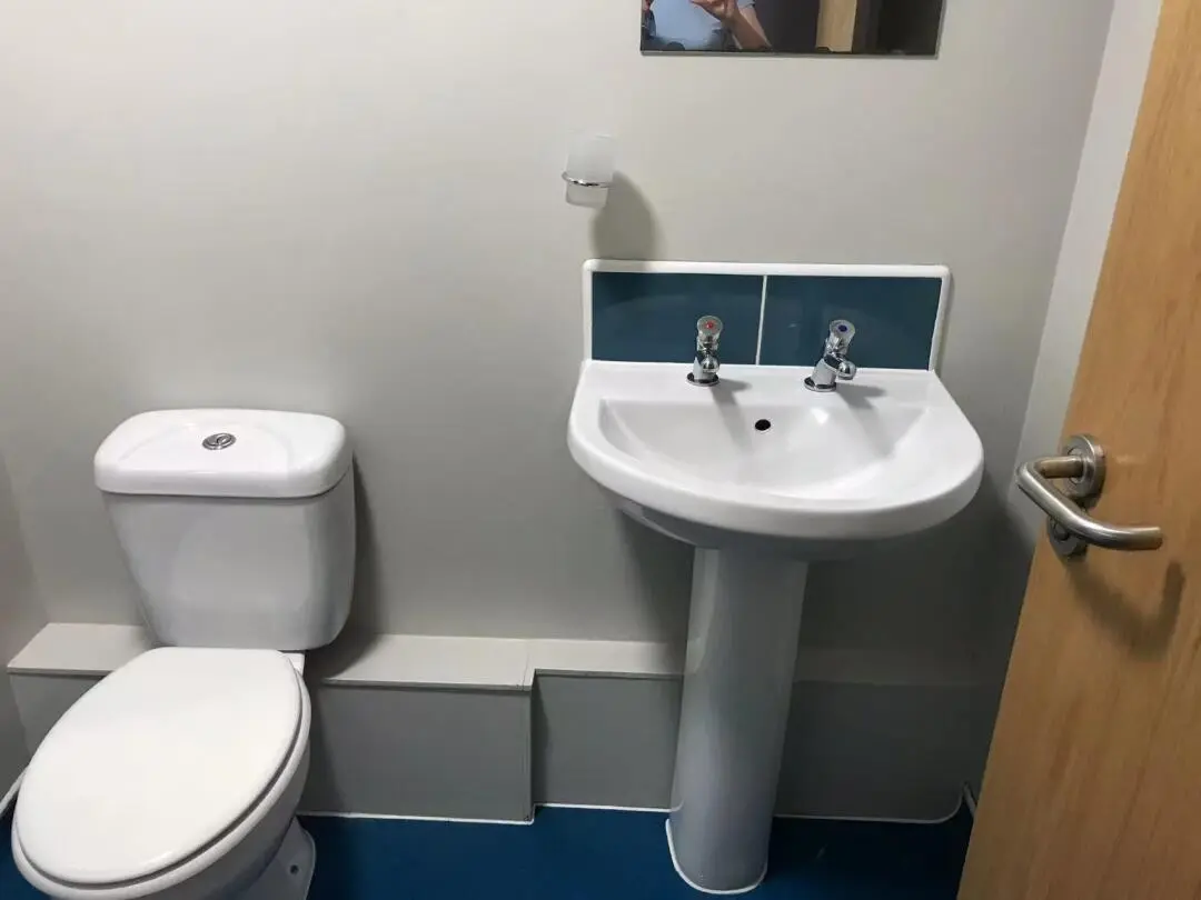 謝菲｜42苹1b1b 九月起 220胖包bills