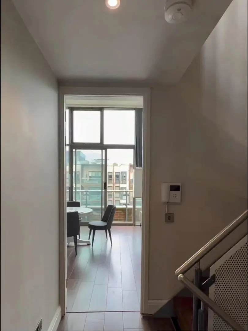 London｜夢裡都在找的2b看誰還不喜歡❓❗️