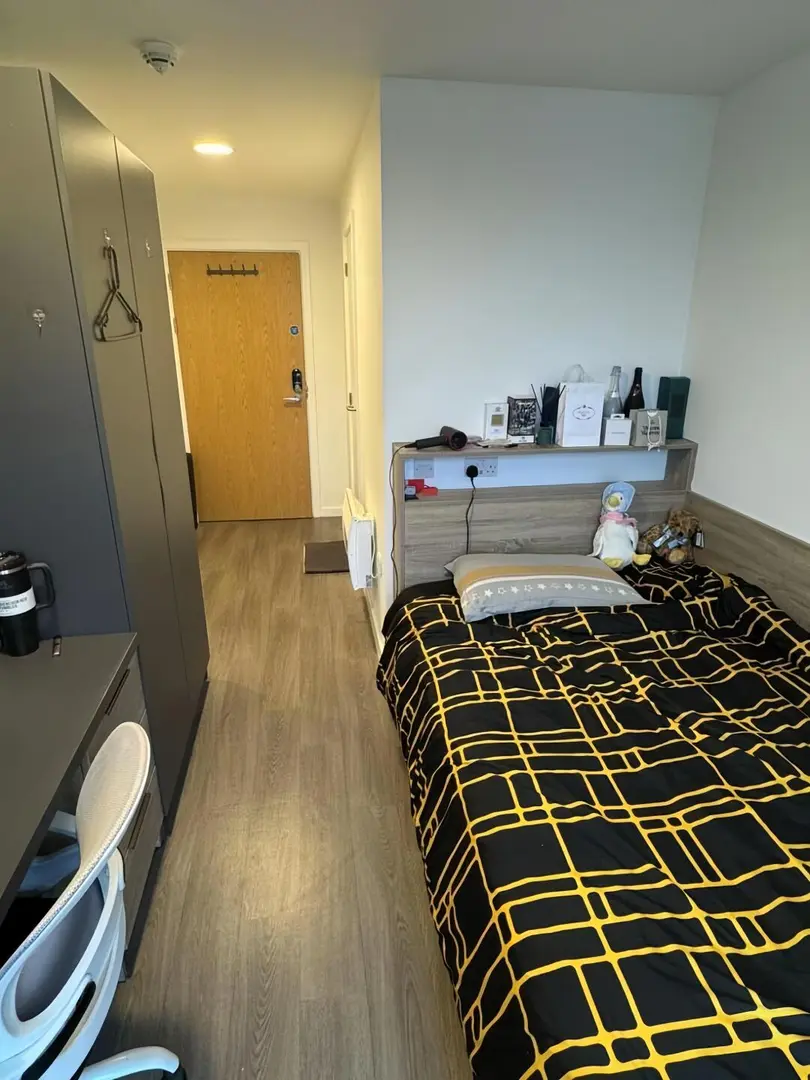 🇬🇧紐卡斯爾轉租一間1xx的ensuite🏠