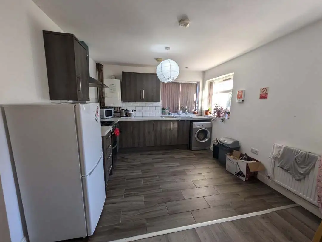 諾丁漢🇬🇧|和朋友住學校附近也太爽了