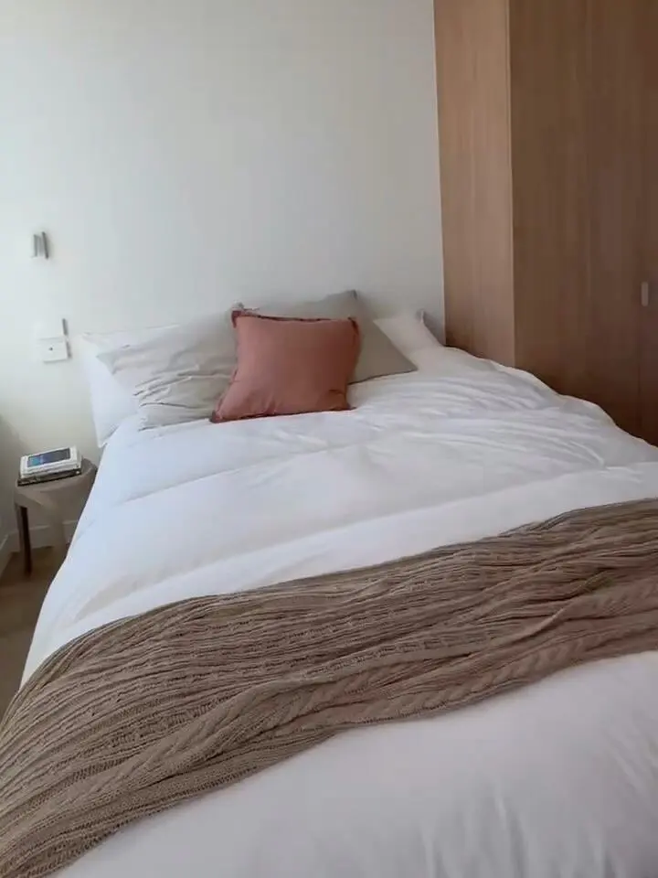 出墨爾本city維媽附近 墨大對面的studio