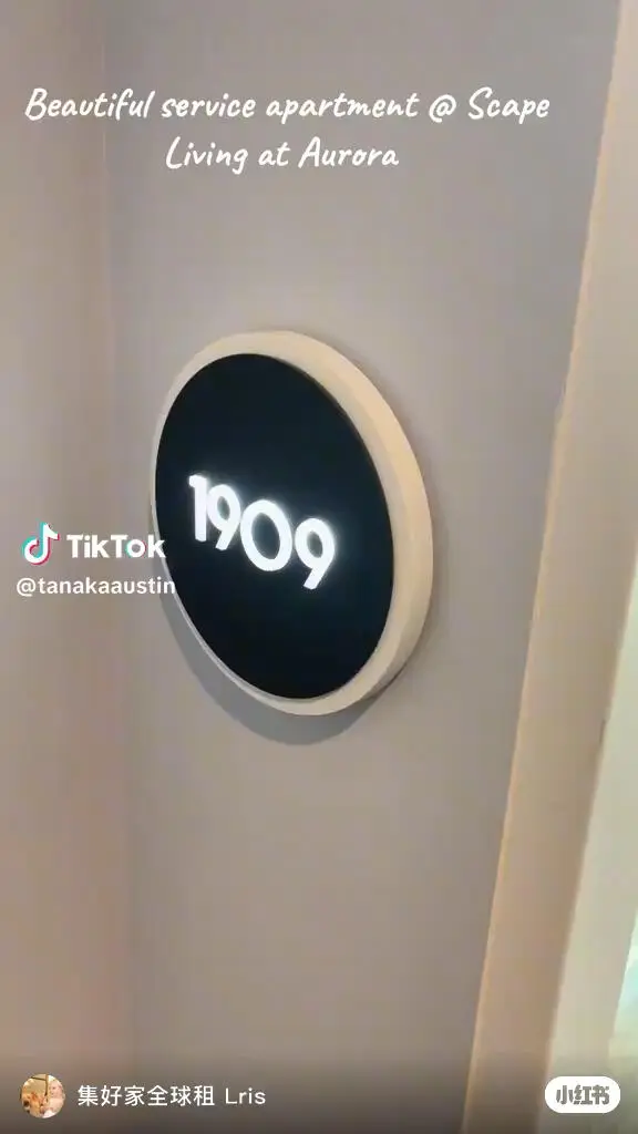 墨爾本高樓層落地窗1b1b