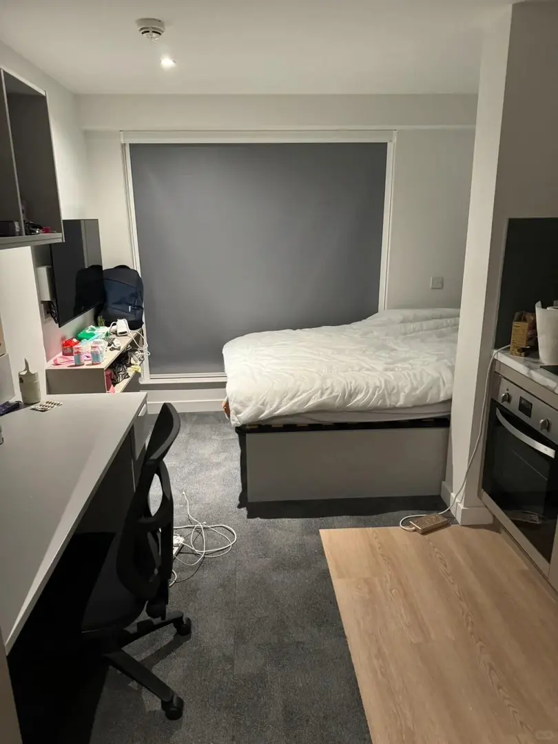 伯明罕25fall普通家庭能住studio已經...