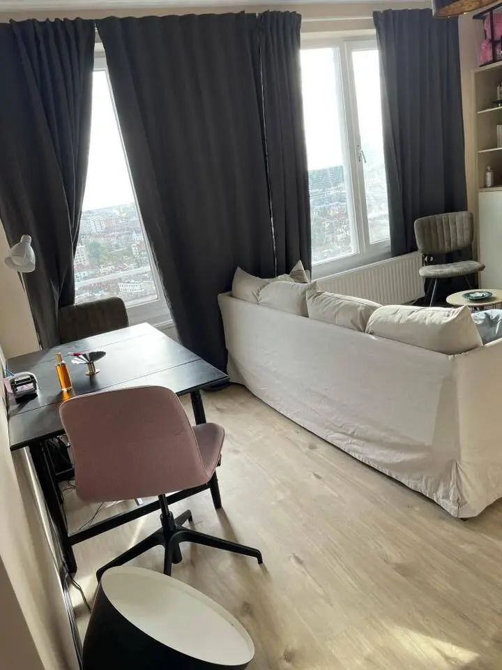 諾丁漢city轉租studio 可包水電網