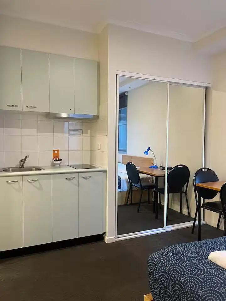 回國急轉！就在墨大旁邊的studio