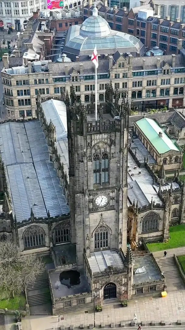 航拍曼徹斯特大教堂⛪️