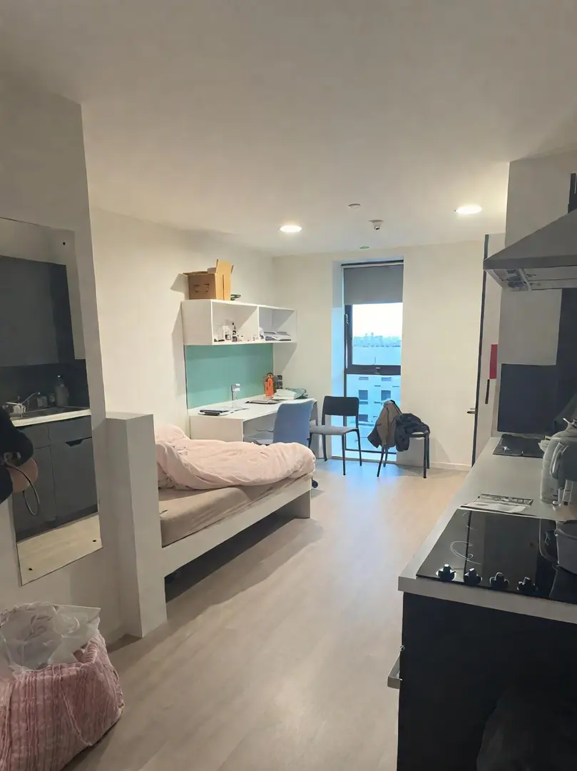 倫敦300+但22㎡的studio包bill，一個人巴適