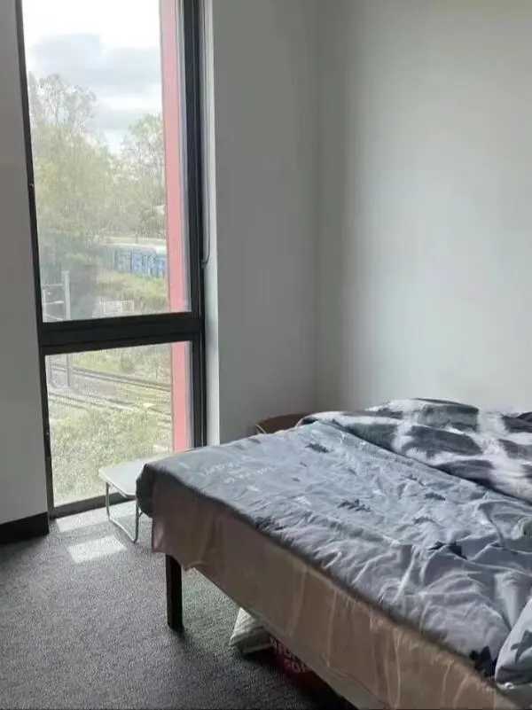 布里斯班UQ轉個人自住studio，包bill