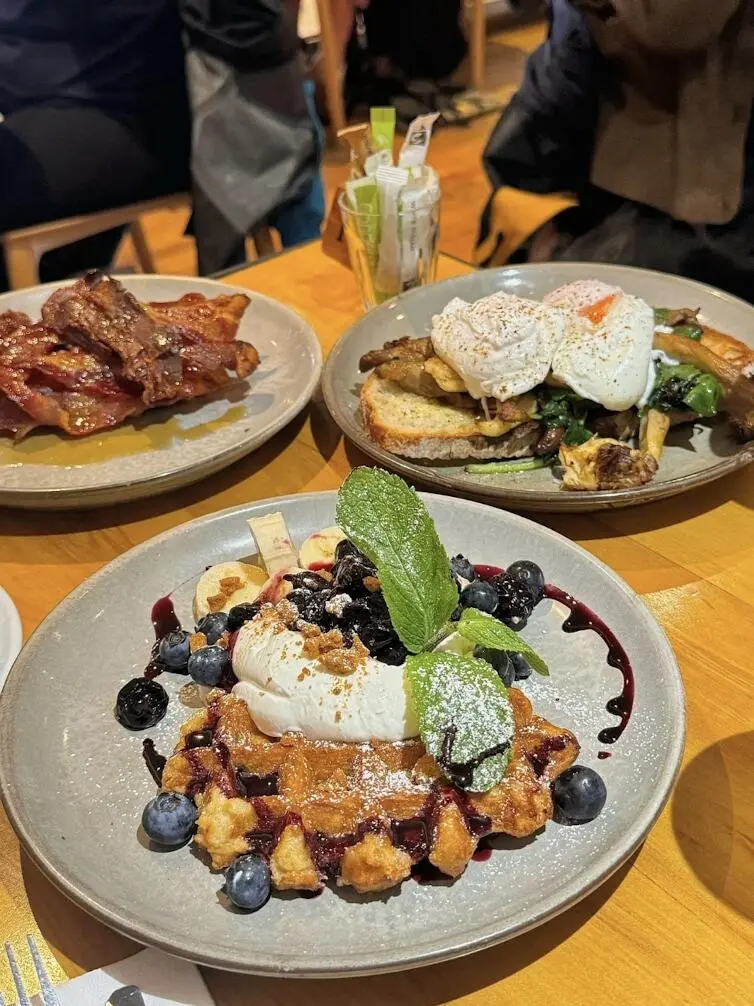 🇬🇧出格拉就吃不到的🥞｜Kimber&Jo