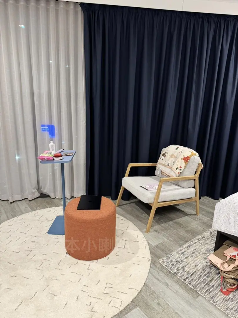 墨爾本 ➗1b式studio，超絕大落地窗